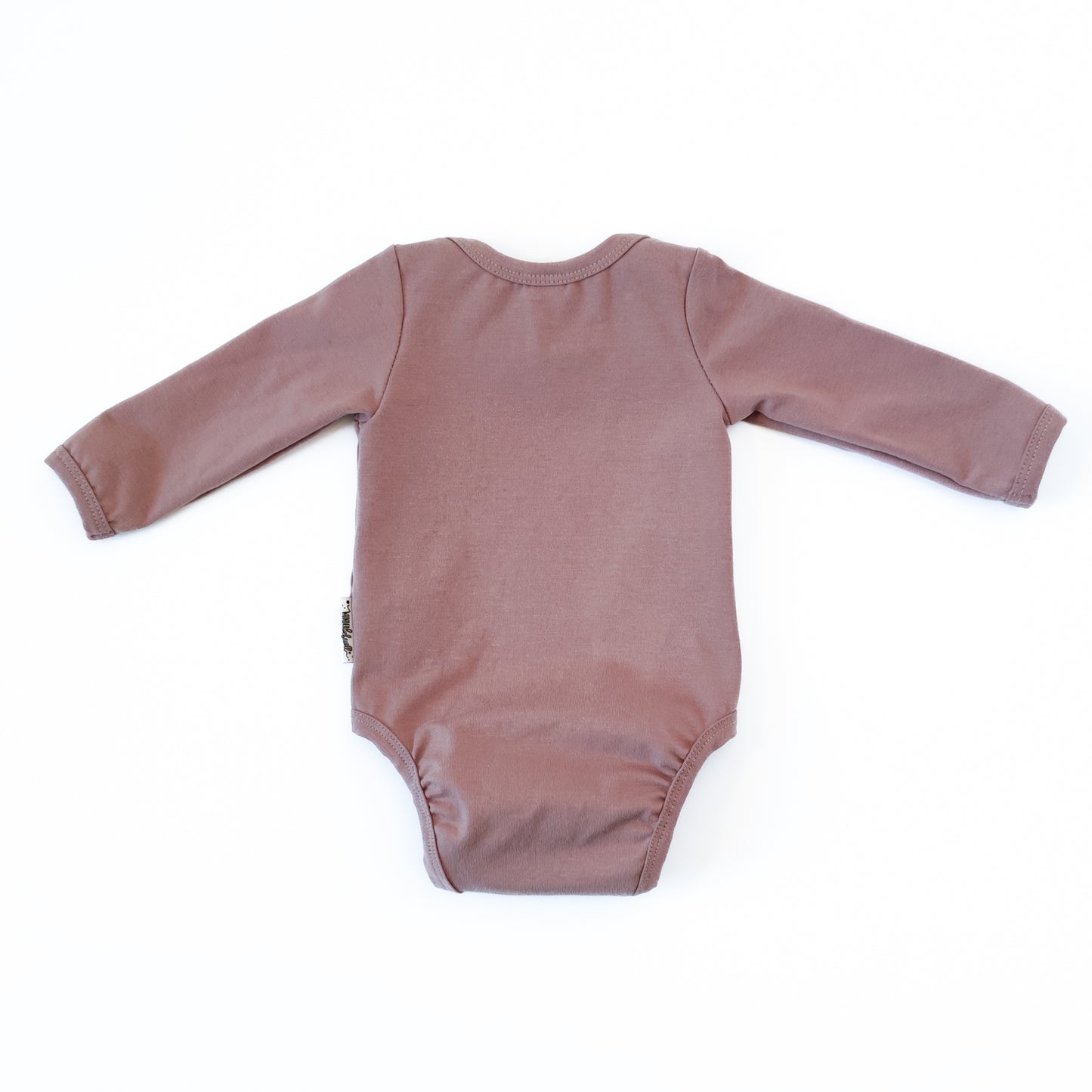 Rückansicht eines Babybodys mit amerikanischem Ausschnitt in der Farbe rosa