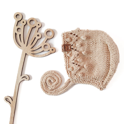 Mütze "Perlentanz" in Sandlicht