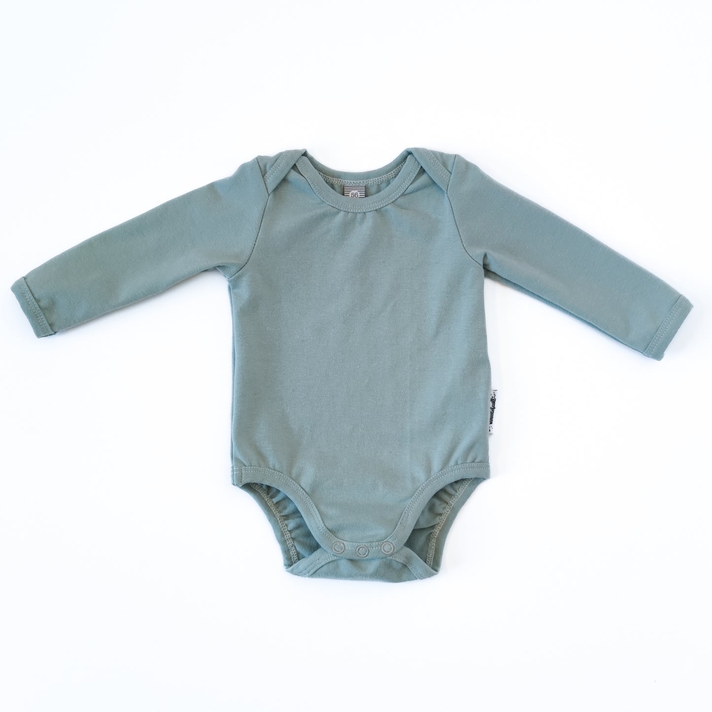 Vorderansicht eines Babybodys mit amerikanischem Ausschnitt in der Farbe blau